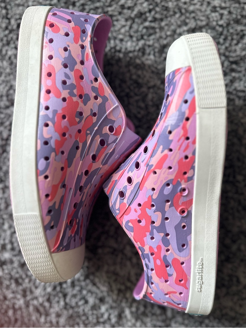 Kids NATIVE Jefferson Pink & Purple Slip-On Water Sneakers Size 3 Youth